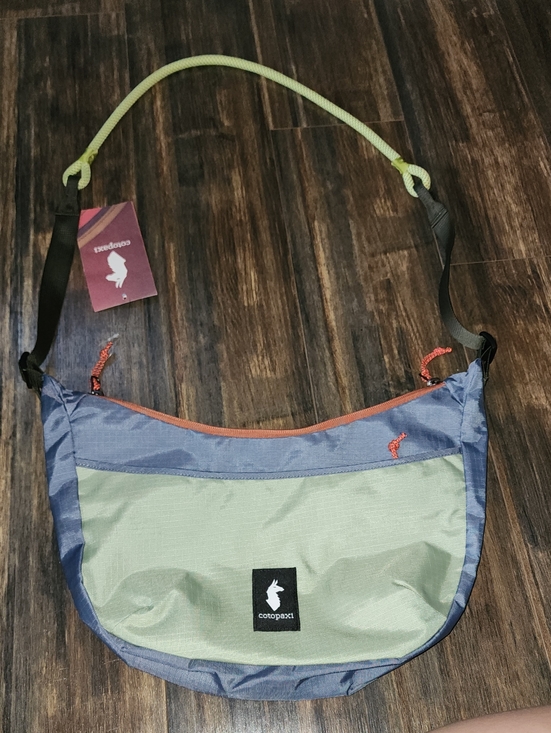 cotopaxi Handbags - Cotopaxi Trozo 8L Two-Tone Crossbody Bag in Green & Blue